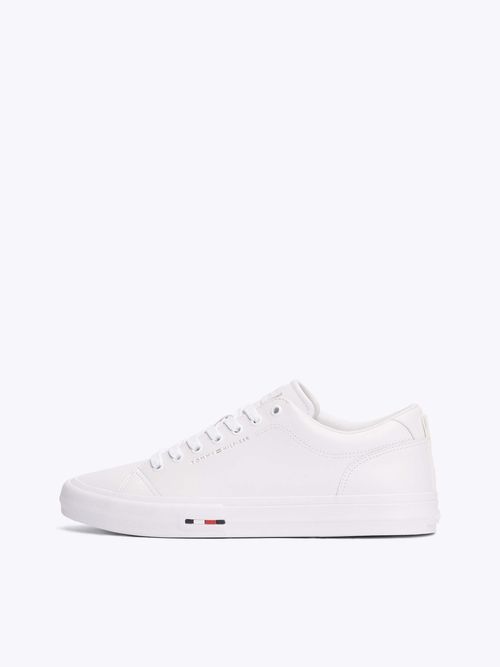 Tenis-de-piel-con-cordones-y-logo-de-hombre-Tommy-Hilfiger-FM0FM05312-YBS