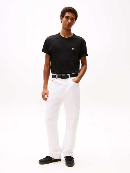 Playera-con-parche-tonal-de-Tommy-de-hombre-Tommy-Jeans-DM0DM20322-BDS