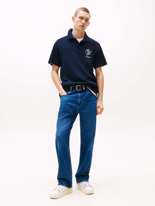 Polo-con-monograma-en-el-pecho-a-contraste-de-hombre-Tommy-Jeans-DM0DM21909-C1G