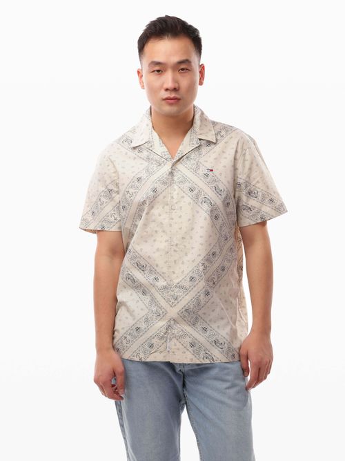 Camisa-de-manga-corta-con-corte-regular-de-hombre-Tommy-Jeans-DM0DM20888-ACG