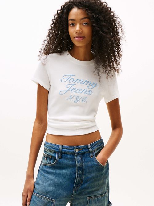Playera-de-punto-gofrado-con-corte-slim-de-mujer-Tommy-Jeans-DW0DW20906-YBL