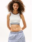 Playeras-de-tirantes-Tommy-Girl-cropped-de-mujer-Tommy-Jeans-DW0DW21438-YBL
