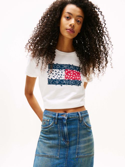 Playera-con-logo-floral-de-mujer-Tommy-Jeans-DW0DW20897-YBL