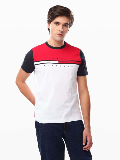 Playera-de-Corte-Regular-con-Bloques-Distintivos-de-Hombre-Tommy-Hilfiger-78JB107-YCI