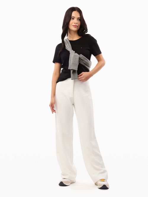 Playera-Corte-Slim-Logo-Bordado-de-Mujer-Tommy-Hilfiger-76J4869-BDS