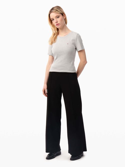 Playera-Corte-Slim-Logo-Bordado-de-Mujer-Tommy-Hilfiger-76J4869-P77