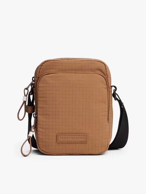 Bolso-reporter-con-monograma-TH-de-hombre-Tommy-Hilfiger-AM0AM13783-GWA