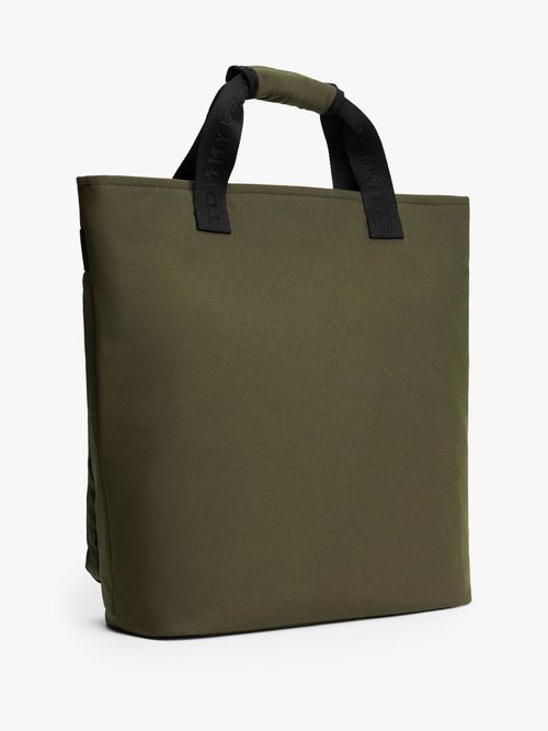 Bolso-tote-mensajero-con-logo-metalico-de-hombre-Tommy-Hilfiger-AM0AM13611-MT1