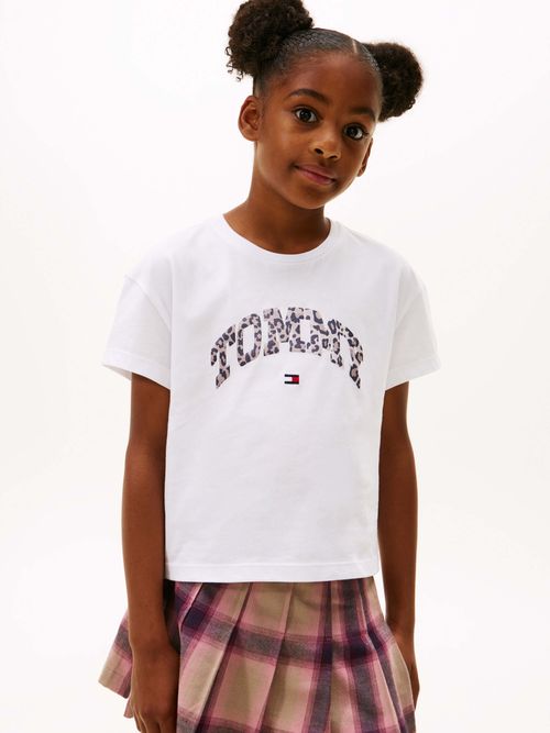 Playera-Varsity-con-logo-de-saten-de-nina-Tommy-Hilfiger-KG0KG09013-YBR