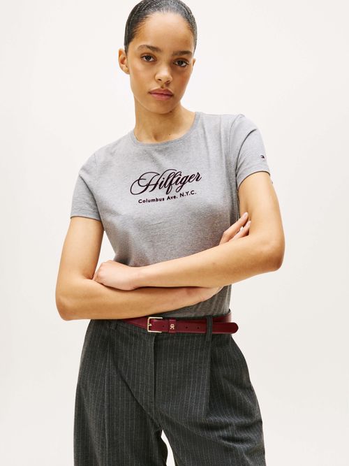 Playera-de-cuello-redondo-con-logo-bordado-de-mujer-Tommy-Hilfiger-WW0WW46120-P61