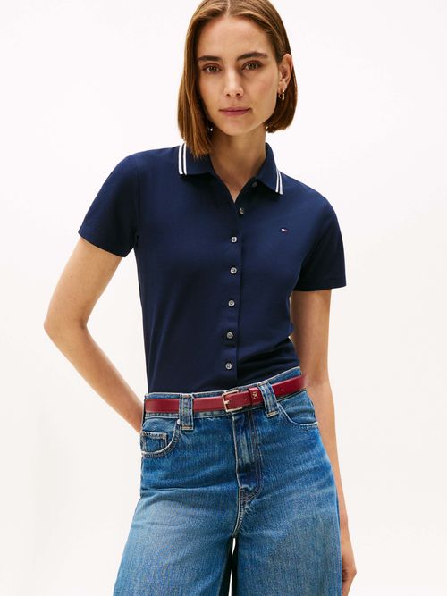 Polo-corte-slim-con-logo-bordado-de-mujer-Tommy-Hilfiger-WW0WW47521-C1G