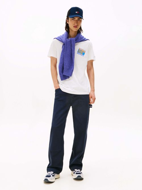 Playera-de-cuello-redondo-con-logo-bordado-de-hombre-Tommy-Jeans-DM0DM22127-YBL