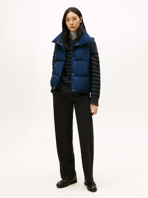 Chaleco-acolchonaado-con-logo-bordado-de-mujer-Tommy-Hilfiger-WW0WW46545-C1G