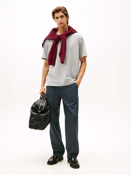 Playera-con-escudo-texturizado-bordado-de-hombre-Tommy-Hilfiger-MW0MW40019-P97