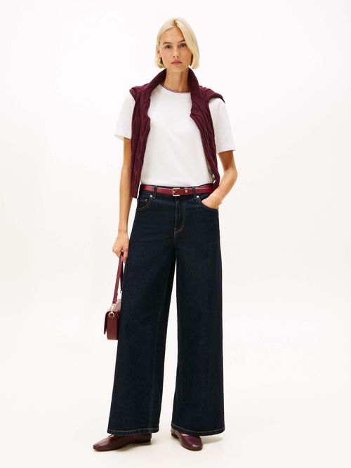 Playera-con-cuello-redondo-distintivo-de-mujer-Tommy-Hilfiger-WW0WW47310-YBL