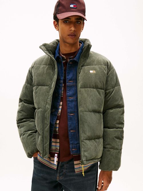 Chamarra-acolchada-de-pana-que-repele-el-agua-de-hombre-Tommy-Jeans-DM0DM22031-MRH