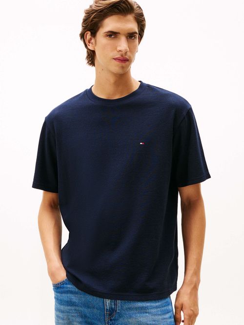 Playera-con-logo-bordado-de-hombre-Tommy-Hilfiger-MW0MW40017-DW5