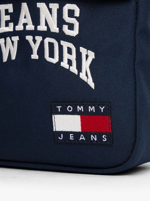Bolso-cruzado-con-logo-bordado-de-hombre-Tommy-Jeans-AM0AM13816-C1G