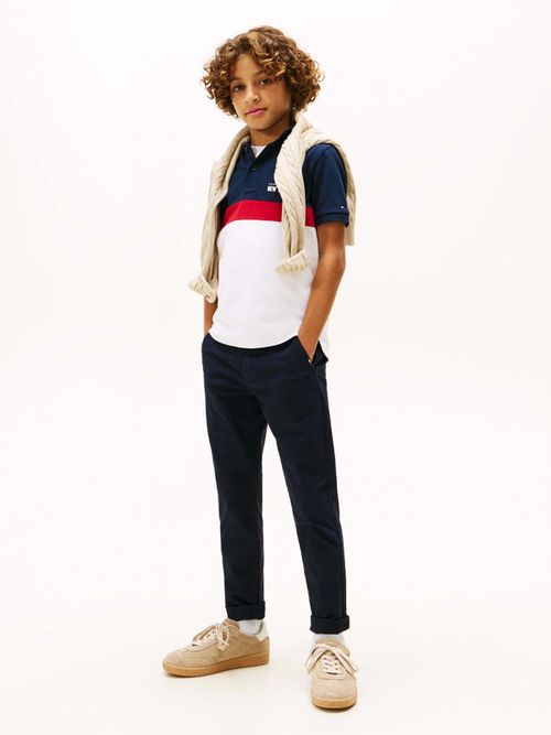 Polo-de-pique-color-block-de-corte-regular-de-niño-Tommy-Hilfiger-KB0KB10006-C1G