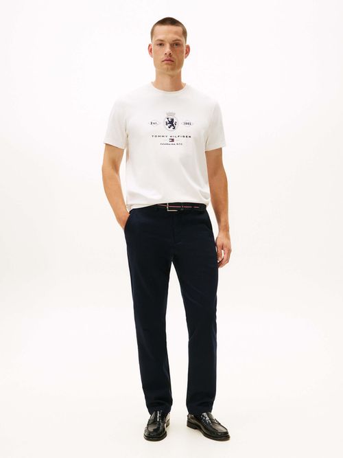 Playera-de-punto-con-logo-y-grafico-de-hombre-Tommy-Hilfiger-MW0MW40020-YBL