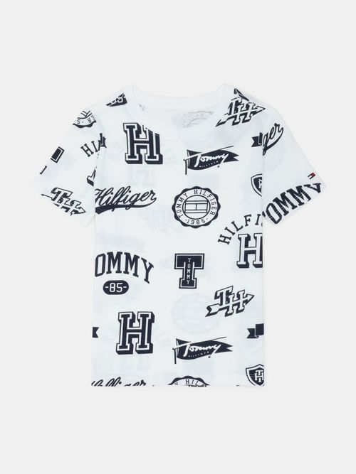 Playera-de-Corte-Regular-con-Logos-de-Nino-Tommy-Hilfiger-XB01636-YCF
