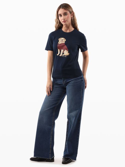 Playera-de-Corte-Regular-con-Estampado-Perro-de-Mujer-Tommy-Hilfiger-WW0WW46927-C1G