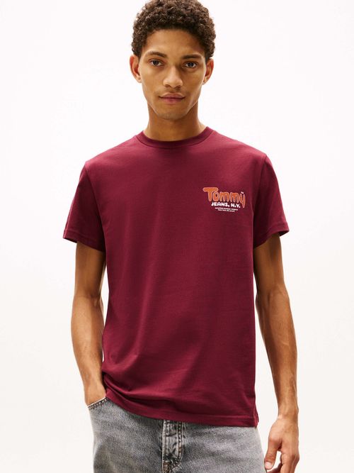 Playera-Slim-De-Cuello-Redondo-Con-Logo-De-Hombre-Tommy-Jeans-DM0DM22049-XIU