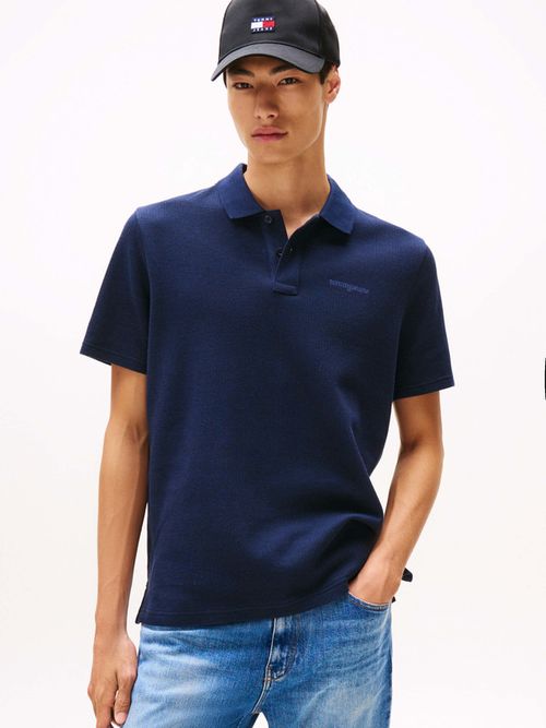Polo-De-Corte-Regular-Con-Logo-Bordado-De-Hombre-Tommy-Jeans-DM0DM22415-C1G