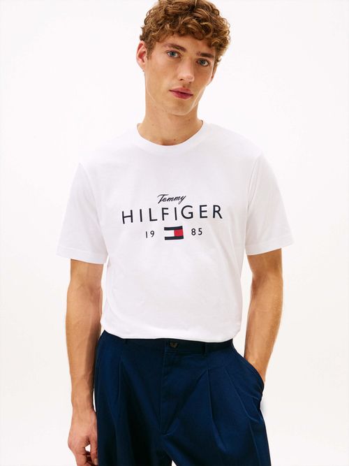 Playera-De-Cuello-Redondo-Con-Logo-Estampado-De-Hombre-Tommy-Hilfiger-MW0MW41455-YBR