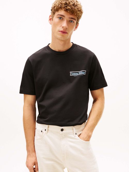 Playera-De-Cuello-Redondo-Con-Logo-Estampado-De-Hombre-Tommy-Hilfiger-MW0MW41465-BDS