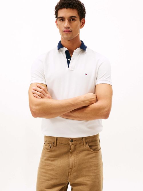Polo-De-Algodon-Con-Cuello-Contrastante-Y-Logo-De-Hombre-Tommy-Hilfiger-MW0MW41605-YBL