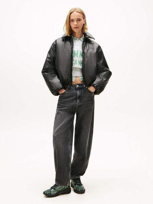 Chamarra-Bomber-Brillante-Amplia-Y-Acolchada-De-Mujer-Tommy-Jeans-DW0DW21671-BDS