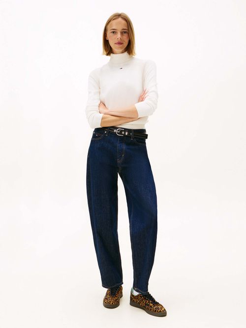 Sueter-De-Corte-Slim-Con-Cuello-Cisne-De-Mujer-Tommy-Jeans-DW0DW21672-YBH