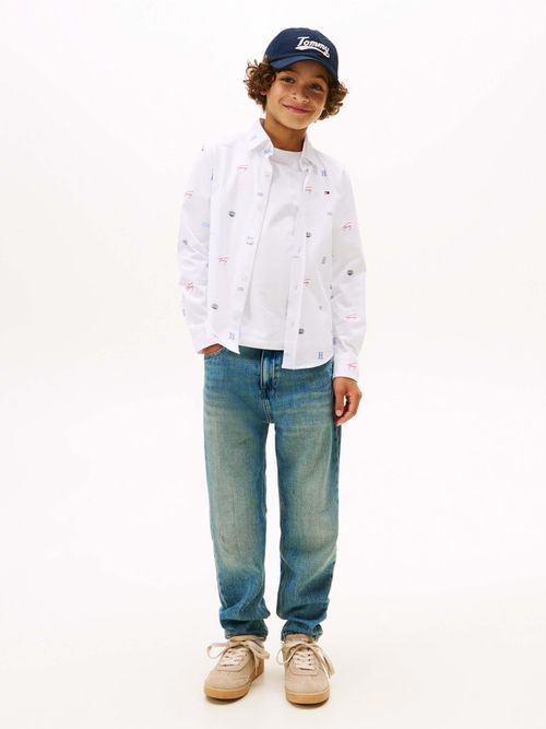 Camisa-Blanca-Con-Estampado-De-Logotipos-De-Niño-Tommy-Hilfiger-KB0KB10090-YBR