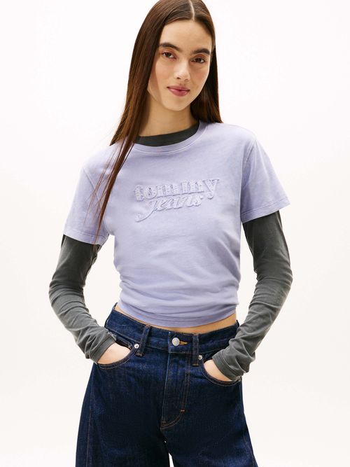 Playera-basica-moderna-con-logo-distintivo-DW0DW22481-C5U