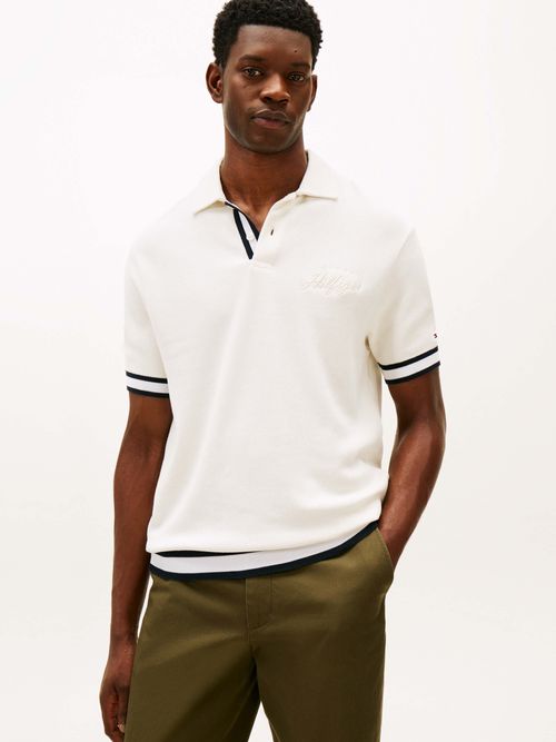 Polo-clasico-con-tapeta-y-logo-ideal-para-un-look-smart-casual-MW0MW41620-Z00