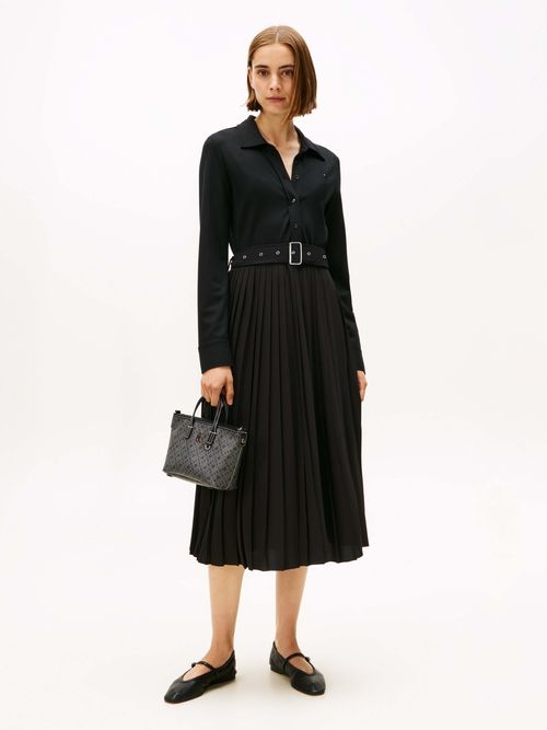 Vestido-femenino-y-moderno-con-detalles-distintivos-de-la-marca-WW0WW48398-BDS