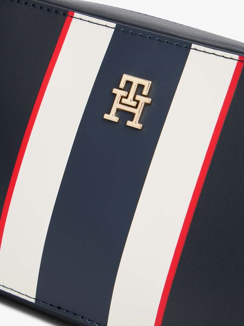 Bolsa-elegante-y-funcional-con-acabados-iconicos-AW0AW18317-DW6