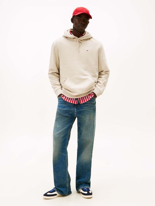 Sudadera-casual-con-interior-suave-y-logo-al-frente-DM0DM20742-ABY