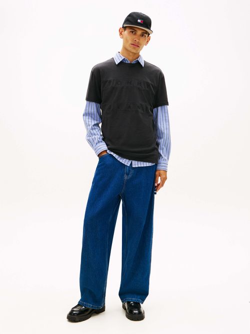 Playera-comoda-y-moderna-con-el-branding-iconico-DM0DM22312-BDS