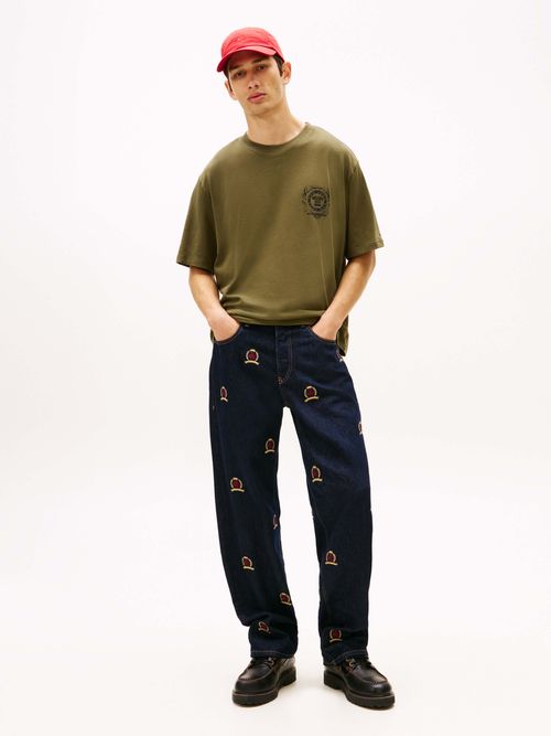 Playera-comoda-y-moderna-con-el-branding-iconico-DM0DM22332-GY1