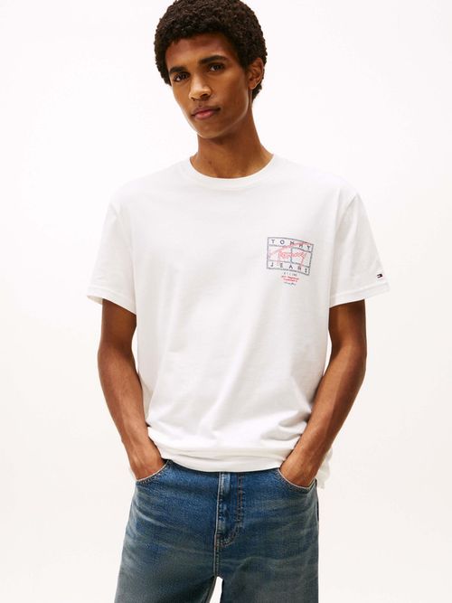 Playera-Con-Logos-De-Efecto-Espray-De-Hombre-Tommy-Jeans-DM0DM22319-YBL
