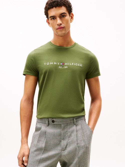 Playera-De-Punto-Con-Corte-Slim-Y-Logo-De-Hombre-Tommy-Hilfiger-MW0MW11797-L01