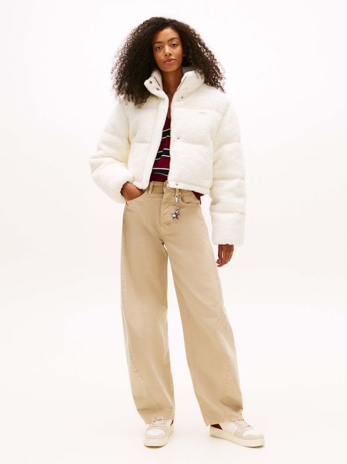 Chamarra-funcional-con-diseno-moderno-y-detalles-DW0DW22045-YBH