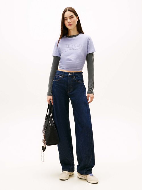 Playera-basica-moderna-con-logo-distintivo-DW0DW22481-C5U