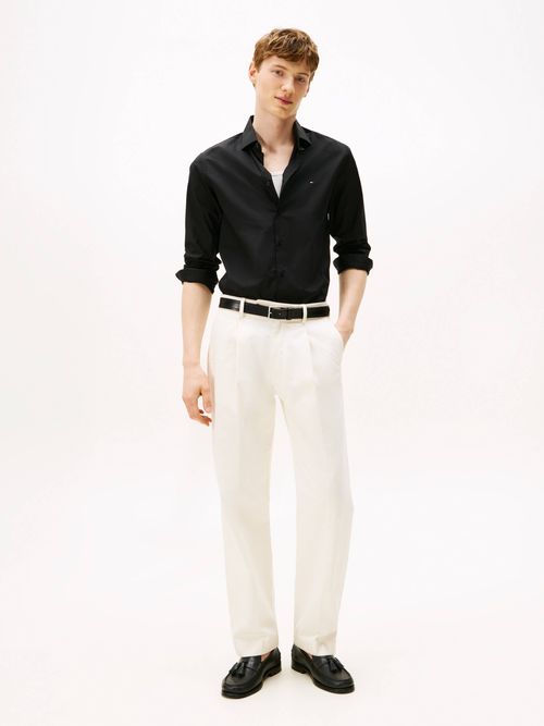 Camisa-clasica-con-cuello-camisero-y-detalles-iconicos-de-la-marca-MW0MW38347-BDS