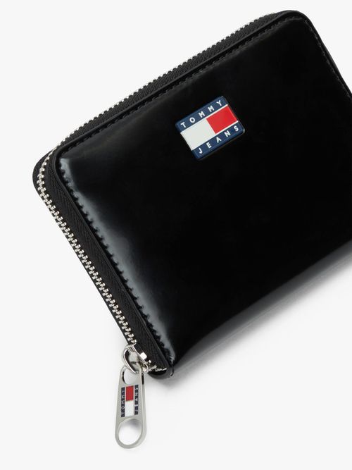 Cartera-Essential-Con-Cremallera-De-Mujer-Tommy-Hilfiger-AW0AW18090-BDS