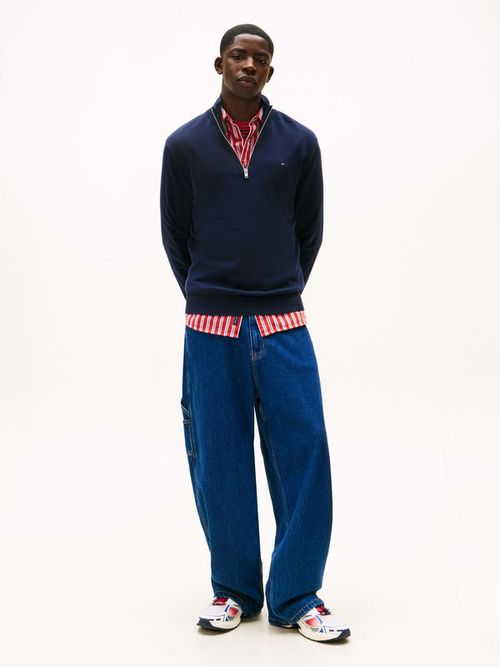 Sueter-Slim-Con-Cremallera-Y-Logo-De-Hombre-Tommy-Jeans-DM0DM21654-C1G