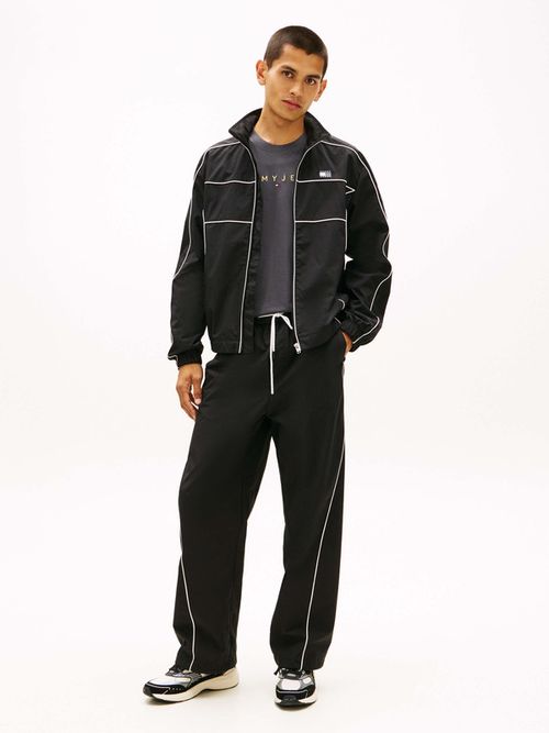 Chamarra-Repelente-Al-Agua-Con-Ribetes-De-Hombre-Tommy-Jeans-DM0DM22297-BDS