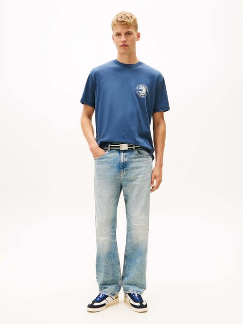 Playera-Amplia-Con-Eslogan-De-Hombre-Tommy-Jeans-DM0DM22309-C1G